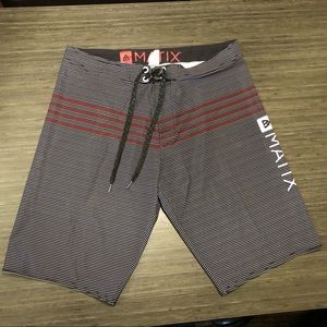 Matix Tight Lines Navy Stripe Board Shorts Sz 32